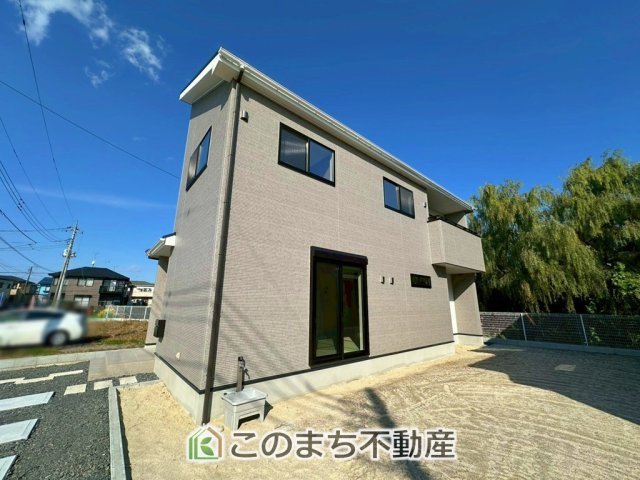いろどりアイタウン宇都宮市岩曽町24-P1の外観|"本日ご内覧できます(*^^*)
お電話でのお問合せが非常にスムーズです！
現地直接集合のお待ち合わせも大丈夫です！
お気軽にお問合せ下さい(^^)/"
