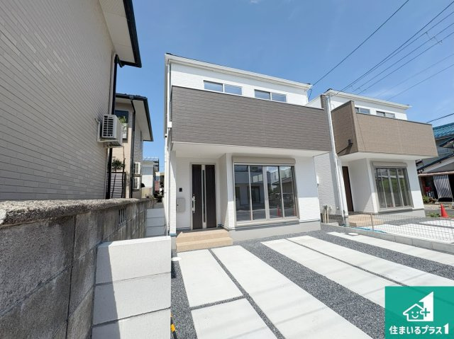 守山市下之郷　第1期　新築一戸建ての外観|お客様に長く安心して住んでいだだける事にこだわった家づくり！住んでからのアフターサービスにもしっかりと取り組んでいます！