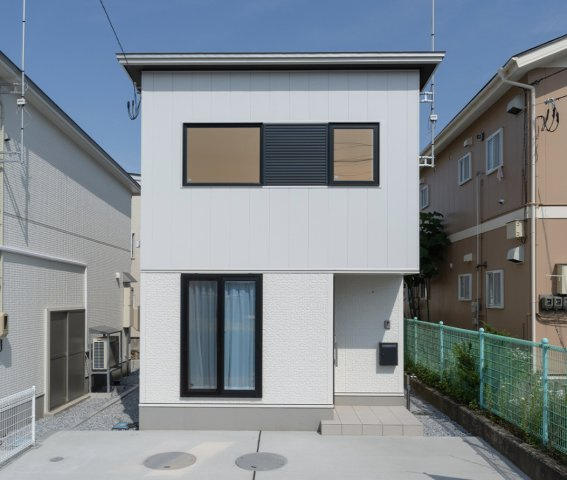 八戸市大字大久保字下大久保の外観