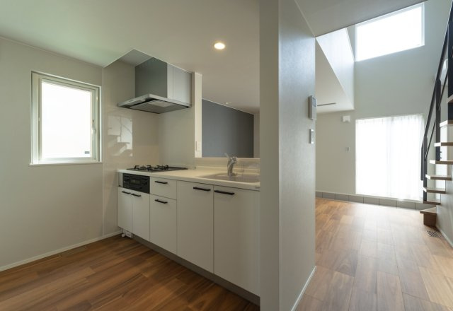 八戸市大字大久保字下大久保のキッチン