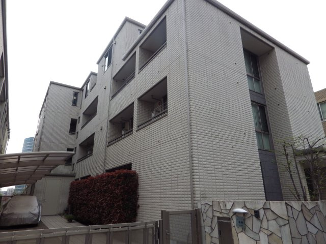 ツインテラス春日1の外観