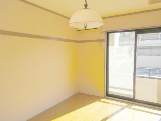 【洋室】 | 田崎ハイツ