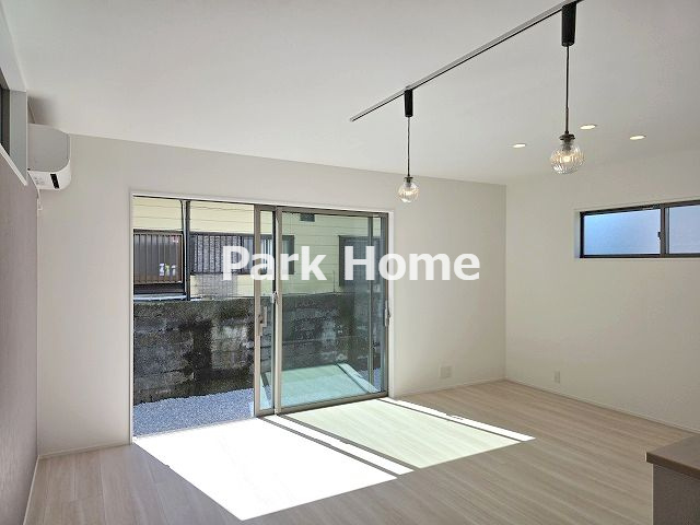 高知市福井町 3号地 新築戸建ての居間・リビング|１F:18LDK