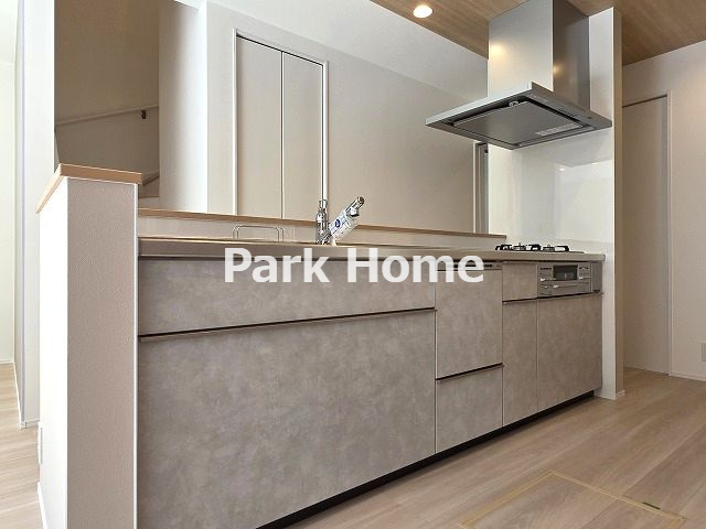 高知市福井町 3号地 新築戸建てのキッチン