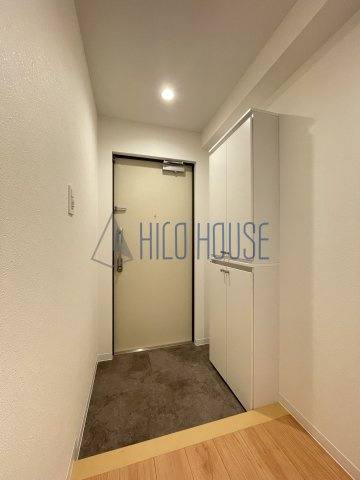 エスティメゾン川越の玄関