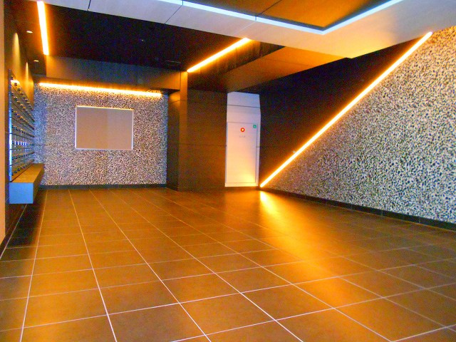 オーキッドレジデンス上野のロビー