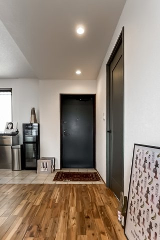 エクセラージュ片瀬江ノ島の玄関