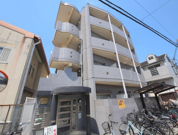 シティパレス佐保川Ｐ-6の外観
