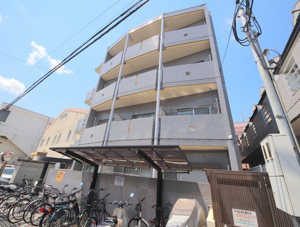 シティパレス佐保川Ｐ-6のエントランス