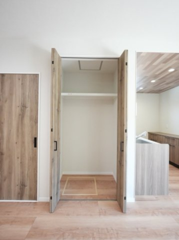 【収納】 | かずやタウン梅田2期　2号地 | リビング収納