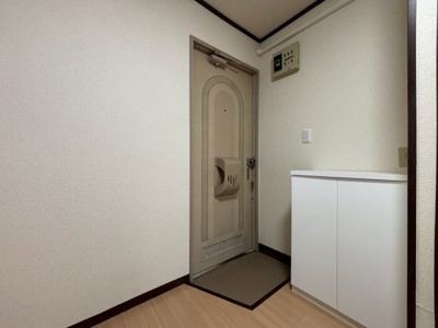 【玄関】 | オレゴンハイツB