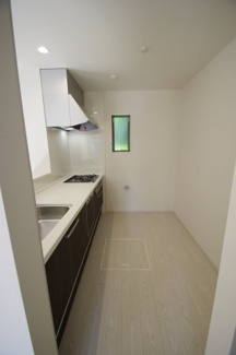 【キッチン】 | 【仲介手数料無料！！】稲城市平尾2丁目　新築戸建て（全2棟）1号棟　4899万円