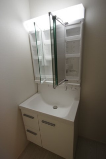 【独立洗面台】 | 【仲介手数料無料！！】稲城市平尾2丁目　新築戸建て（全2棟）1号棟　4899万円