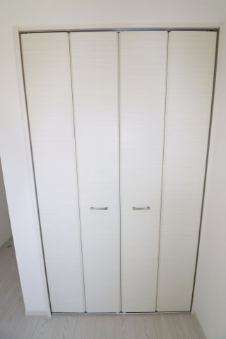 郡山市静西１丁目　　　  １号棟　　　大成小学校、郡山第７中学区　の収納