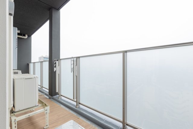 ジオエント町屋のバルコニー|12階の写真です。