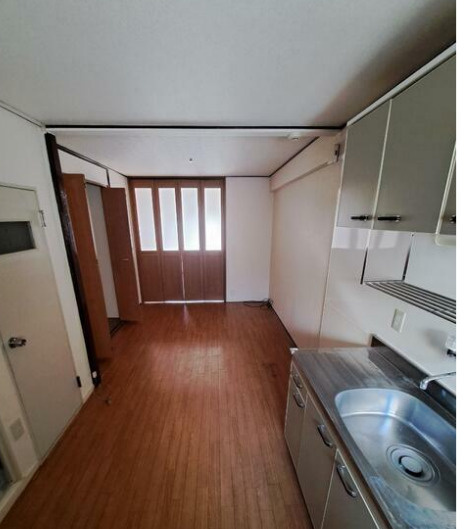 三山マンションの居間・リビング