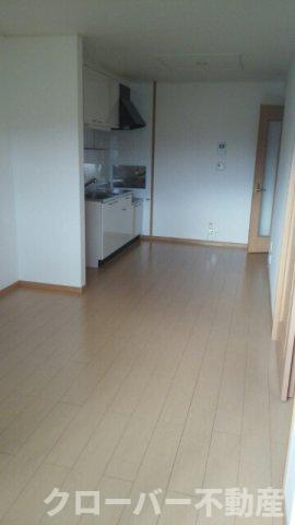 サン　リバーＤの居間・リビング