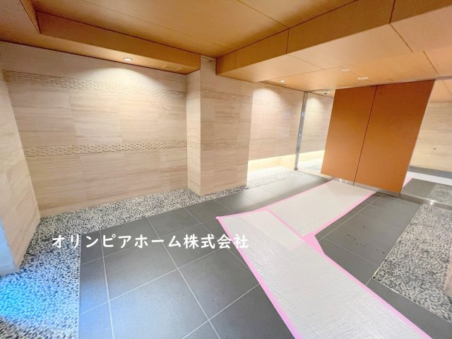 リビオ人形町日本橋浜町グリーンテラス　5階のエントランス