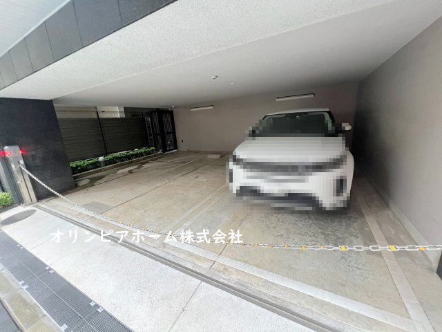 リビオ人形町日本橋浜町グリーンテラス　5階の駐車場