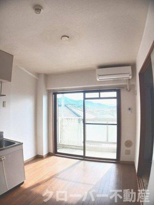 【居間・リビング】 | ハイツヤマシタ