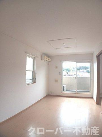 サン　リバーＣの居間・リビング