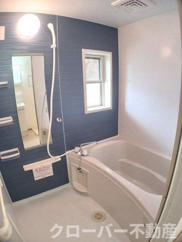 サン　リバーＣの浴室