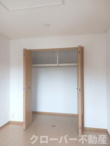 サン　リバーＣの収納