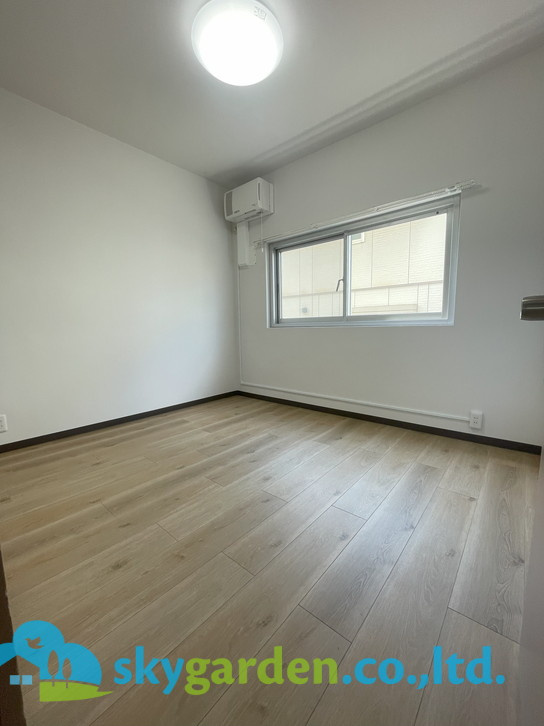 湘南ハイムＦＷ棟の洋室