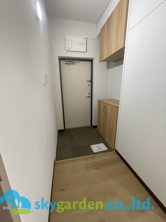 湘南ハイムＦＷ棟の玄関