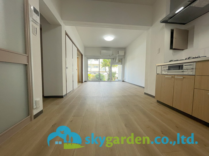 湘南ハイムＦＷ棟の居間・リビング