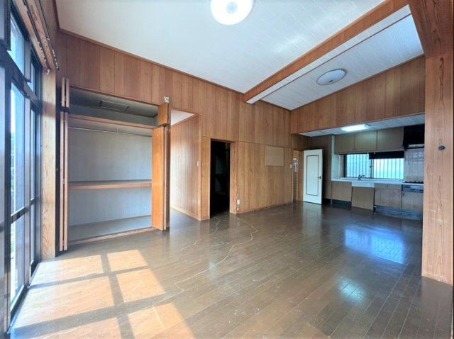 うるま市与那城屋慶名　戸建て