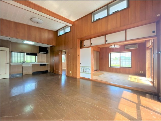 うるま市与那城屋慶名　戸建て