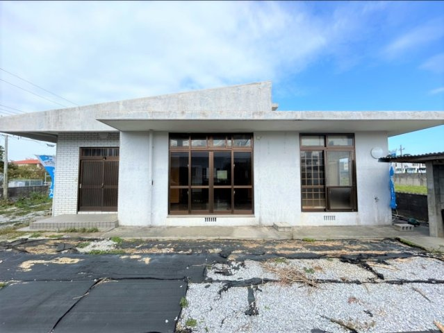 うるま市与那城屋慶名　戸建て