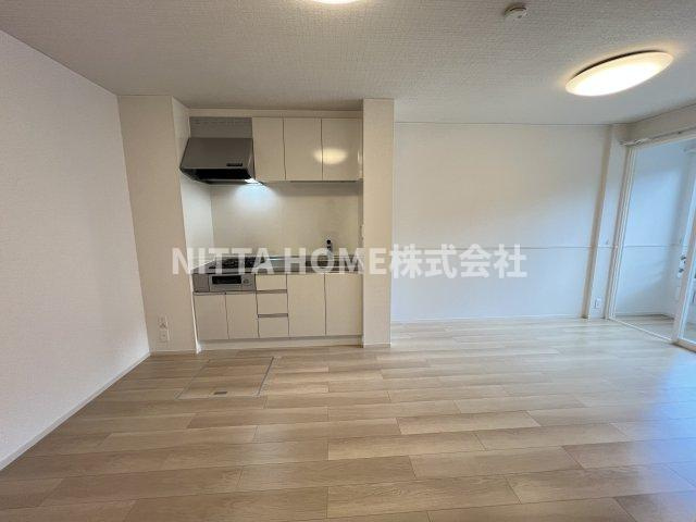 フェリスＣの居間・リビング|新婚・カップルさんにもおすすめのお部屋です♪