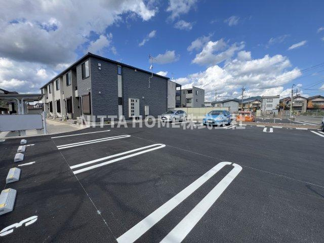 フェリスＣの駐車場|敷地内に駐車場があります( ^^) 