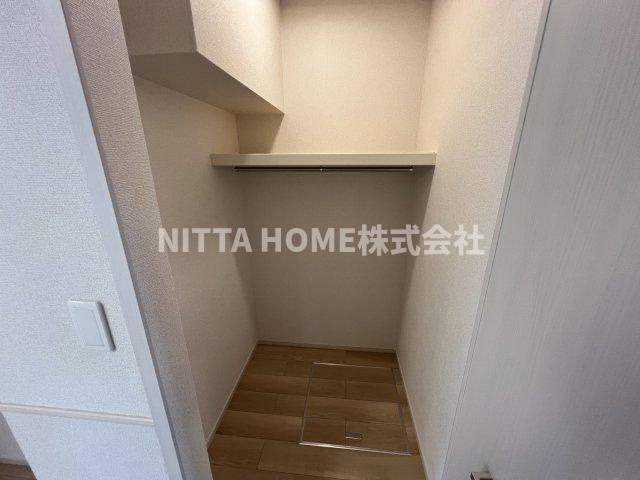 フェリスＣの収納|ウォークインクローゼットも完備(*^^)