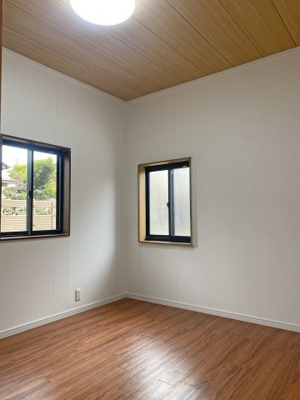 【洋室】 | 鈴鹿市北堀江２丁目