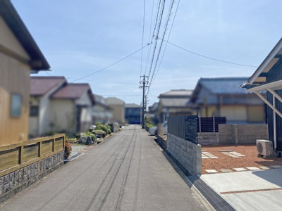 【前面道路含む現地写真】 | 鈴鹿市北堀江２丁目 | 前面道路