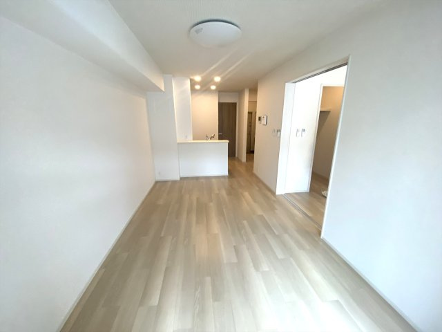 ファミリアメゾン　Ⅲの居間・リビング