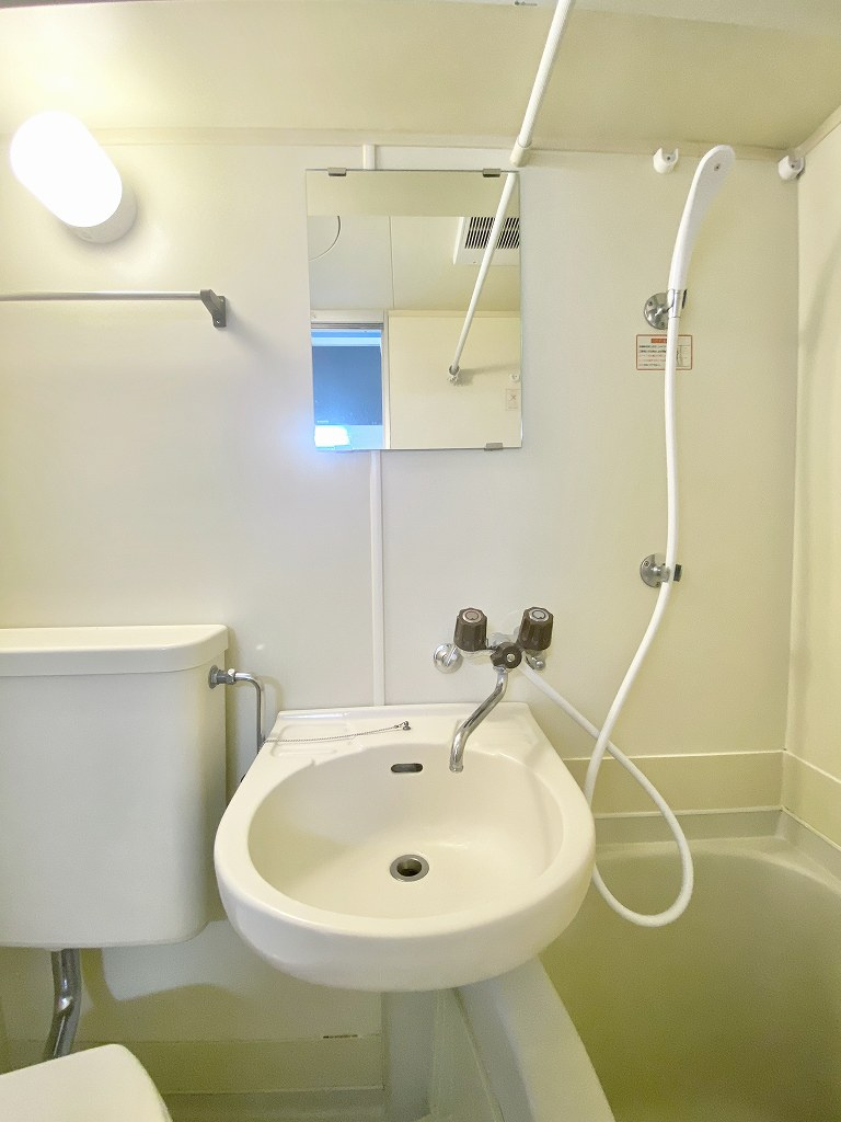 ファーランジュ西中延の洗面所