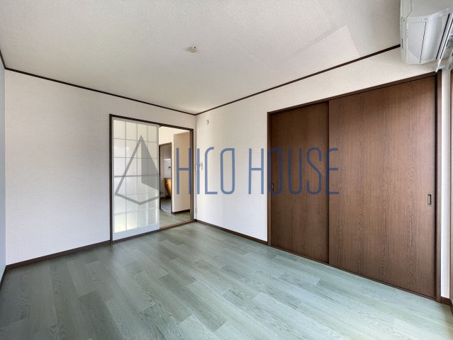 メゾン志藤Bの居間・リビング