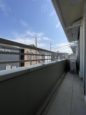 メゾン志藤Bのバルコニー