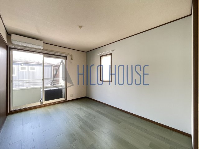 メゾン志藤Bの居間・リビング