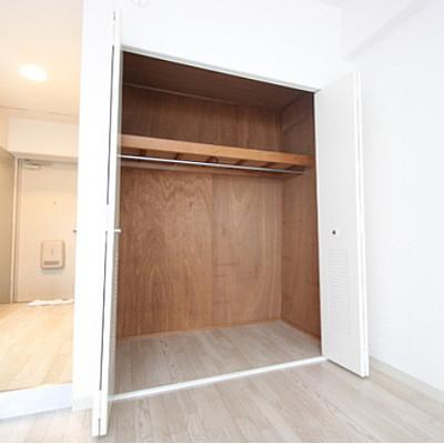 メゾン・ド・シプレームの内装|明るい室内です