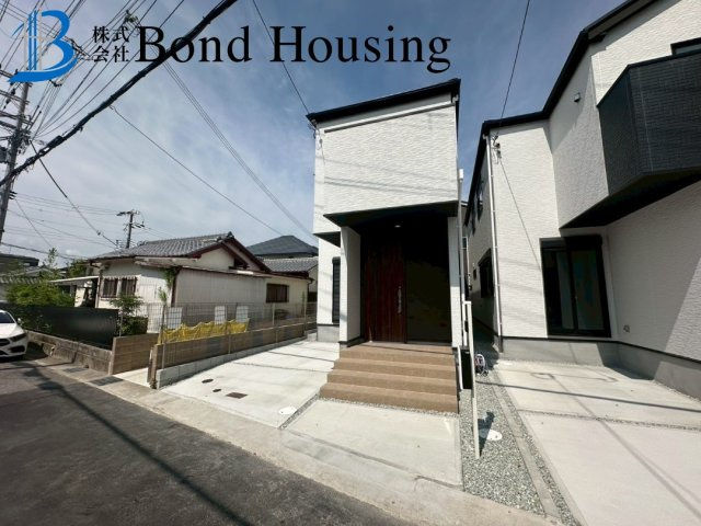 JR垂水駅徒歩12分・周辺環境充実　中道2期　2号棟の前面道路含む現地写真