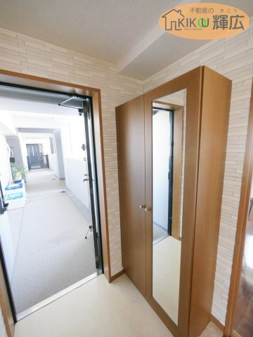 ネオグランデ坂田町・姫路駅北　10階の玄関