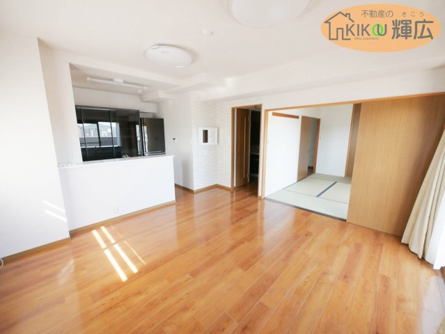 【居間・リビング】 | ネオグランデ坂田町・姫路駅北　10階