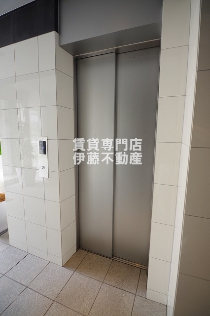 Wコート城西のロビー