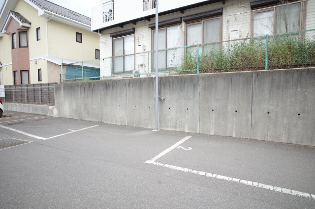 【駐車場】 | ヒルトップ・ガーデン