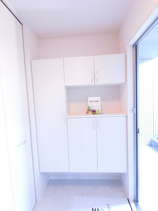 Reciente Ｂの玄関